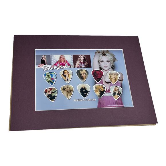 VTG Y2K Britney Spears Limited Edition Guitar Pick Set & Print 10 piece w/ photo - Picture 1 of 8